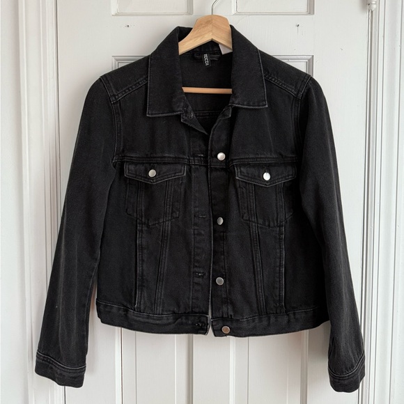 Denim jacket - Picture 1 of 2